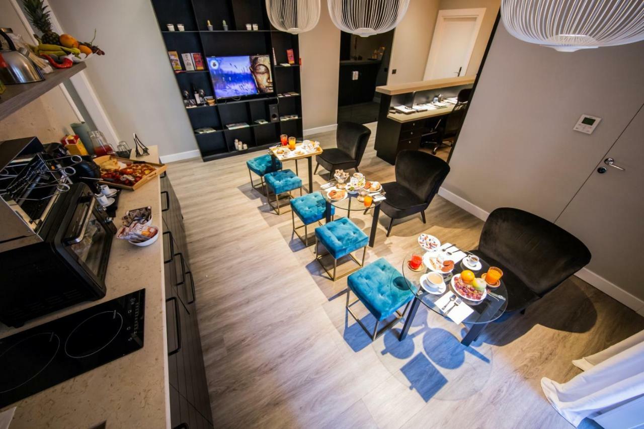 B&B Art House เนเปิลส์ ภายนอก รูปภาพ
